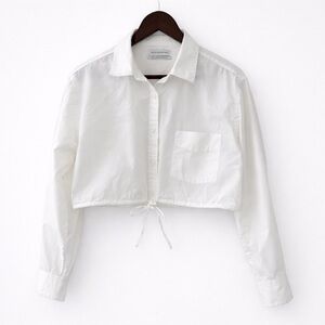 Urban Outfitters Cropped Button Down Shirt M
